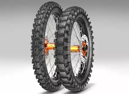 Metzeler MC360 Mid Hard 140/80-18M/CTL 70M MST Re. - Motocross däck - 34-2900900 - 1