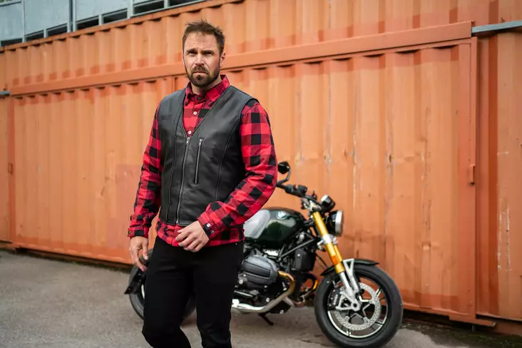 Halvarssons Skinnväst Vassbo Svart - MC skinnjackor - 710-26020200 - 1