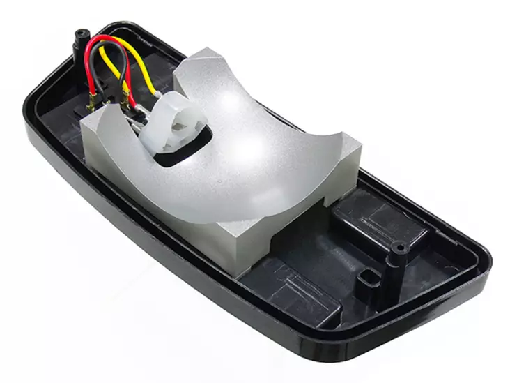 Sno-X Baklampshus Ski-Doo/ Lynx - Snöskoter bakljus - 81-100 - 1