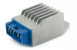 Voltregulator, 1-rad 5-stift, Derbi Senda 00-04 / Gilera RCR,SMT 03-05 - Spänningsregulatorer - 303-0252 - 1