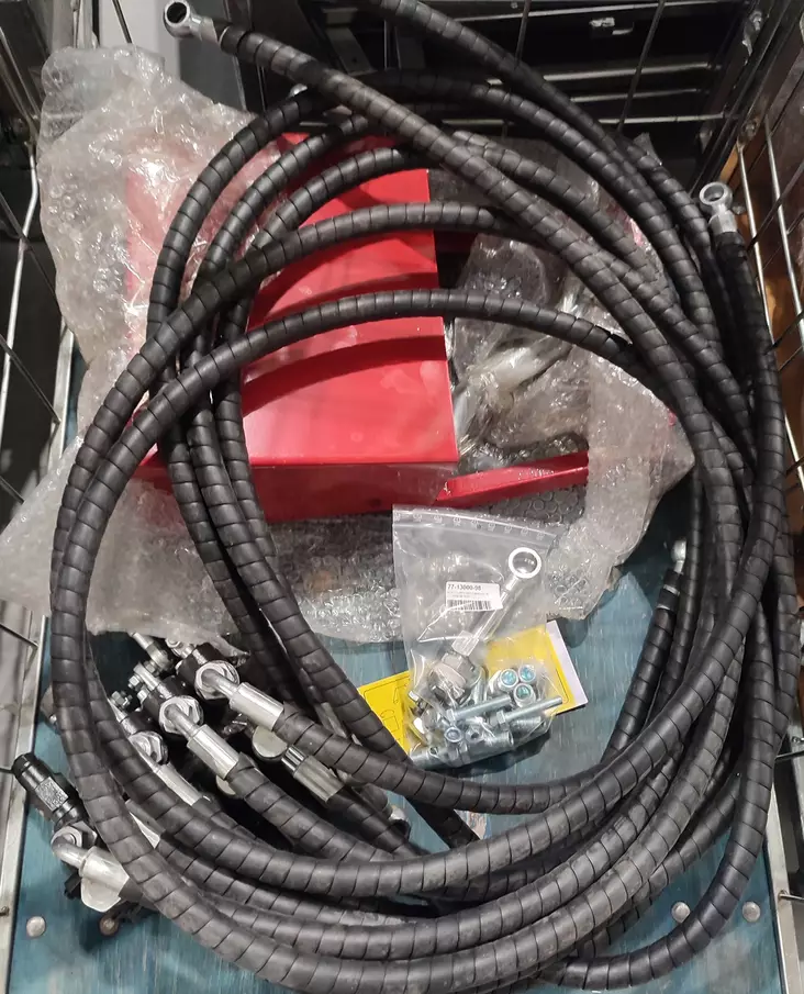 Bronco Ventilhus Konverteringskit 77-13000 08.2022-> - Arbetsmaskinernas reservdelar - 77-13000-98 - 1