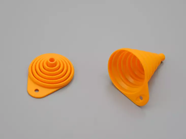 Daytona silicone funnel, foldable - MC Verktyg - 290-79018 - 1