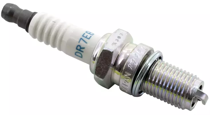 NGK sparkplug DR7EB Solid - MC Tändstift - 13-5469 - 1