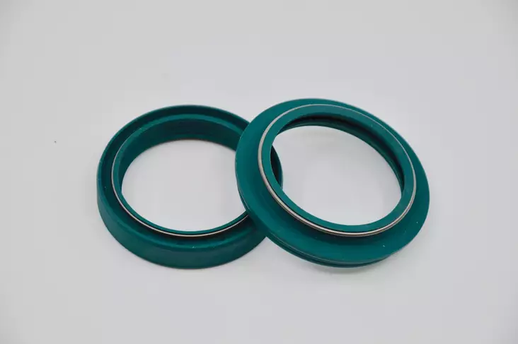 SKF Heavy Duty Oil & Dust Seal 50 mm. - MARZOCCHI - Motocross oljetätningar - 220-G50M-HD - 1