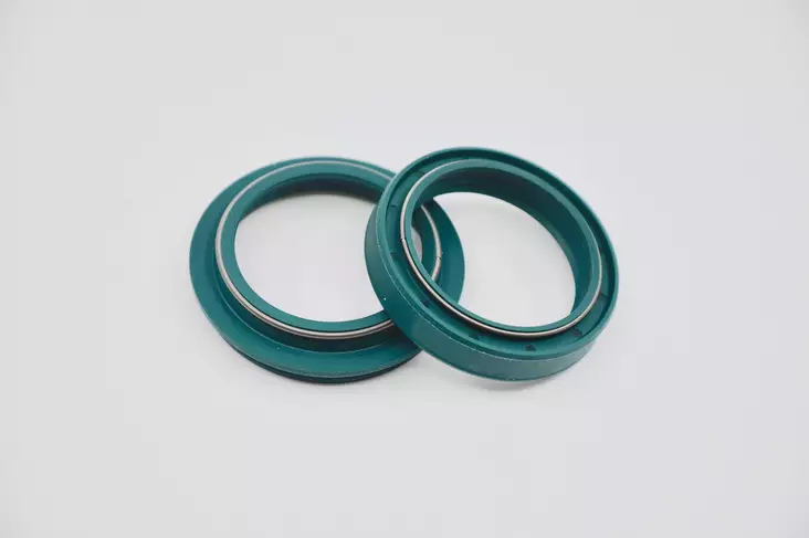 SKF Oil & Dust Seal 40 mm. - MARZOCCHI - Motocross oljetätningar - 220-G40M - 1