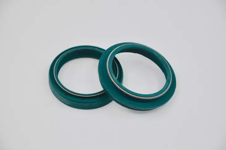 SKF Oil & Dust Seal 43 mm. - MARZOCCHI - Motocross oljetätningar - 220-G43M - 1