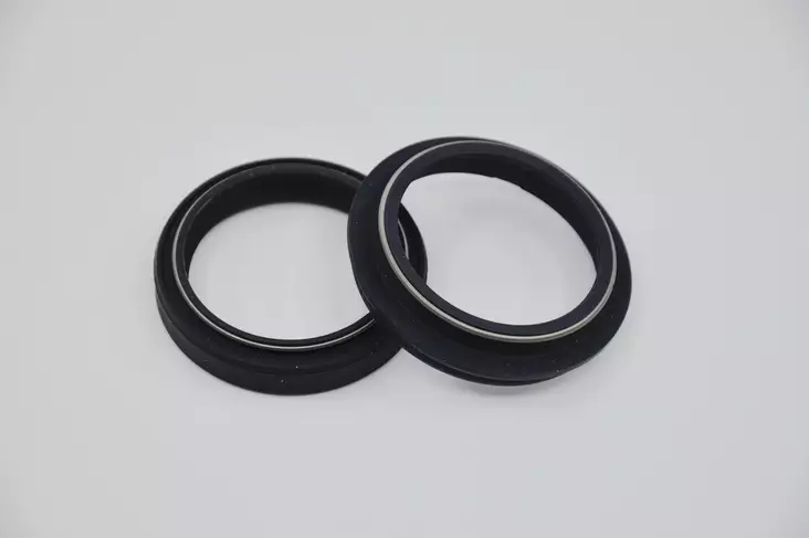 SKF Oil & Dust Seal Showa Mm 43 ""Black Color"" " - Motocross oljetätningar - 220-B43S - 1