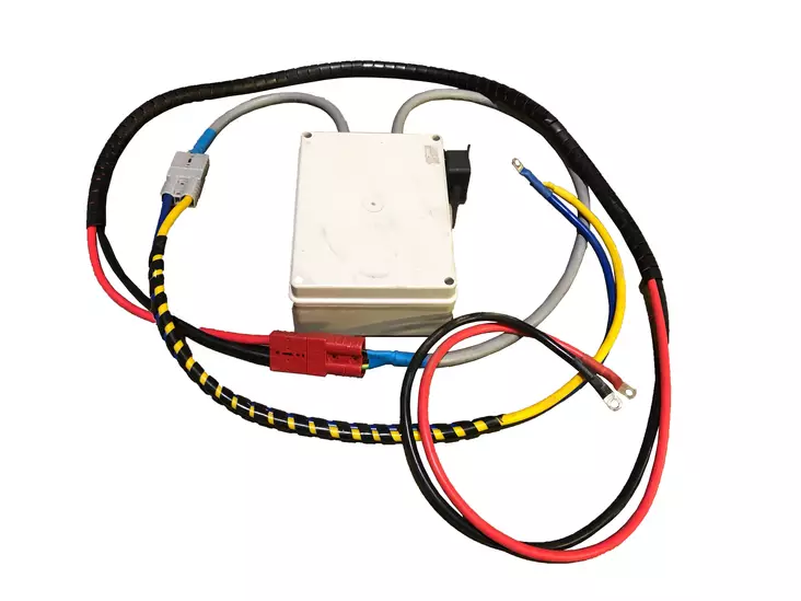 Ultratec Vinchpaket vinsch, låda, sladdar, kopplingar, fjärrstyrning och reläbox - ATV vagnar och pulkor tillbehör - 770-vinssipkt - 1